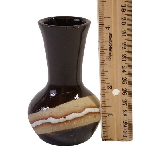 Vintage Pottery Bud Vase Studio Art Stoneware Brown Tan White Signed Decorative - Picture 8 of 9